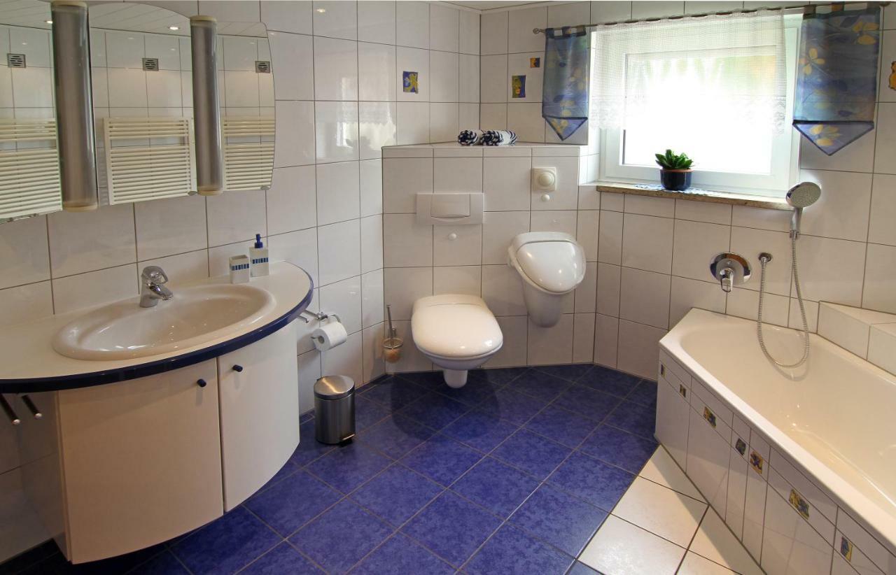 Ferienwohnung Firmenich Schwirzheim Esterno foto